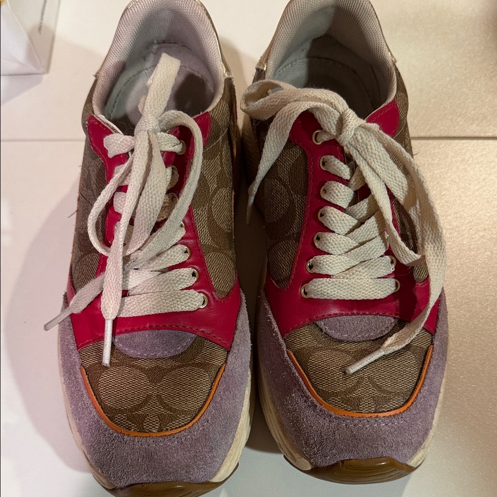 Coach Tech Runner Shoes w/signature coated canvas, suede, & leather Sz 37, 6.5